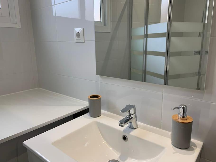 Apartamento Con Encanto Y Piscina Fuengirola Exterior photo
